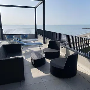  Apartman Nuovo Serenissima Frontemare - Agenzia Cocal Olaszország